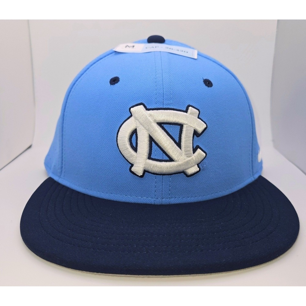 Nike True Dri-FIT UNC Tar Heels Hat Carolina Blue Navy Flat Bill Fitted Cap